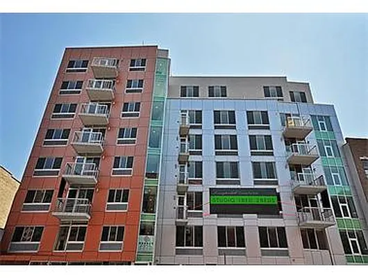 Rented by Corcoran | media 25