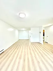 16-32 Bell Boulevard