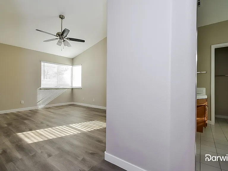 4600 Mancilla St — Photo 11