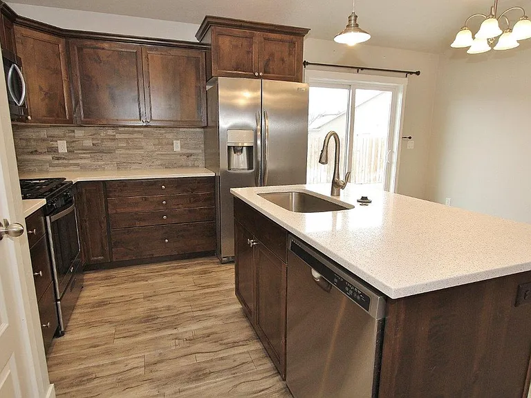 302 Rio Grande Ct — Photo 7