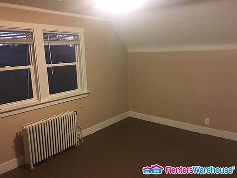 2nd image of 443 Banfil St