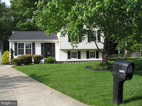 5th image of 12465 Charter Oak Ct