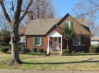 216 N College St, Martin, TN 38237