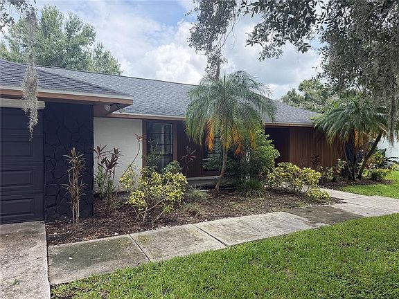 2nd image of 4715 KEMBLE COURT