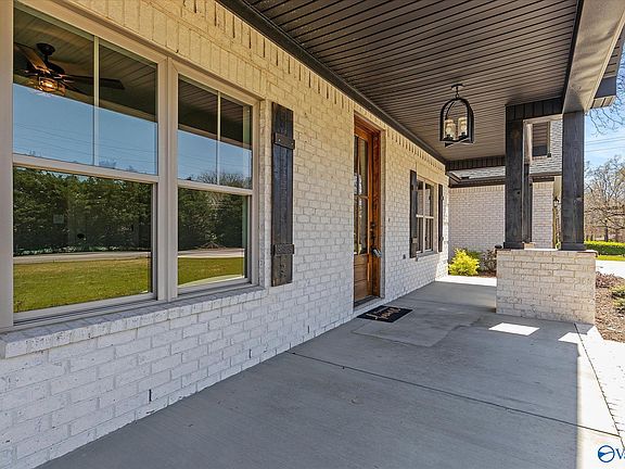 4th image of 113 Narrow Ln