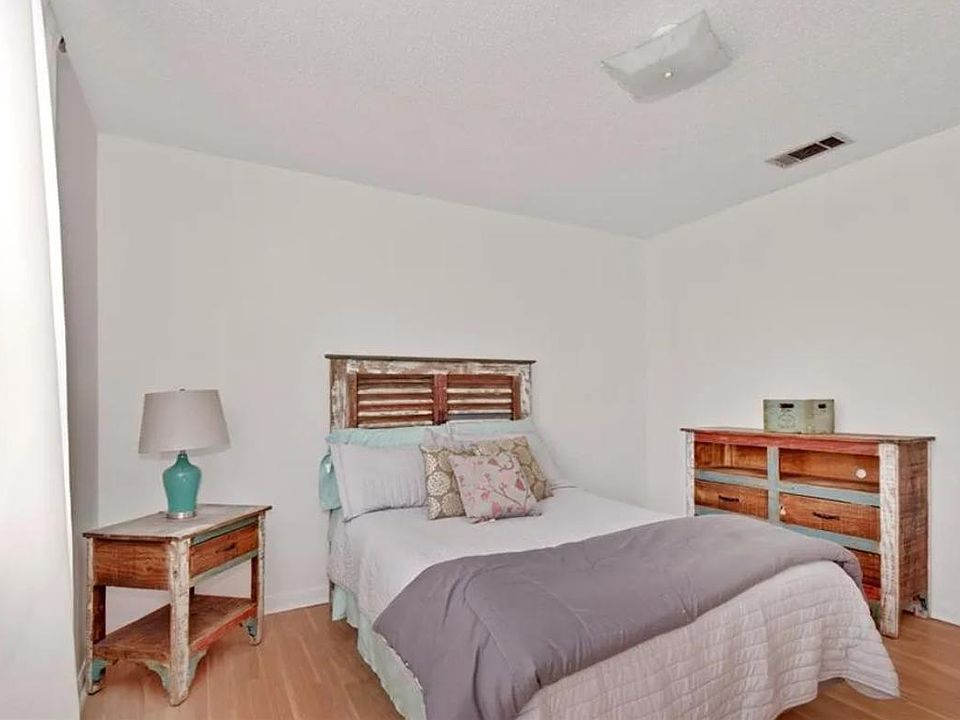 1st image of 3018 Dryades St