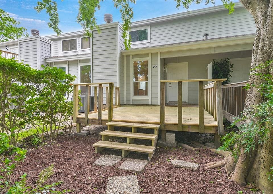 1st image of 70 Hideaway Dr #70