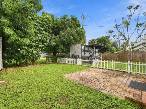 2848 NE 13TH Avenue, Pompano Beach, FL 33064