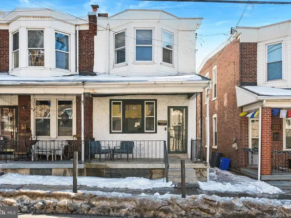 129 Leverington Ave, Philadelphia, PA 19127