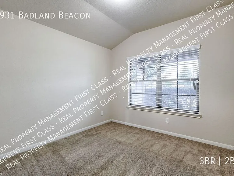4931 Badland Beacon — Photo 21