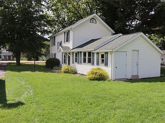 3rd image of 5729 Ellicott Street Rd