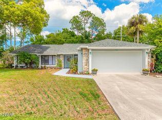 529 Pelican Bay Dr, Daytona Beach, FL 32119