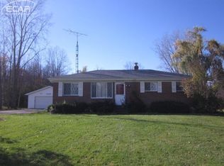 5305 N Linden Rd, Flint, MI 48504