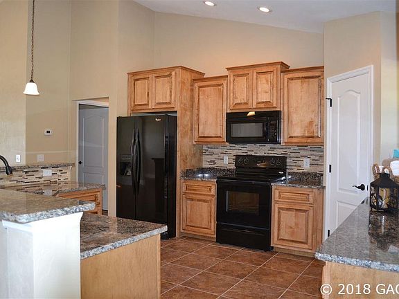 5th image of 15253 SW 94th Cir