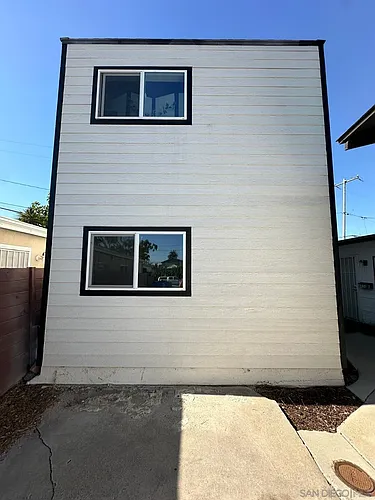 4462 32nd St Photo 1