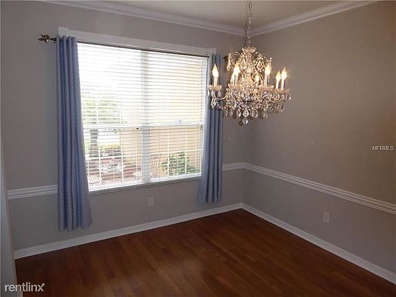 5th image of 1045 Jilliam Way