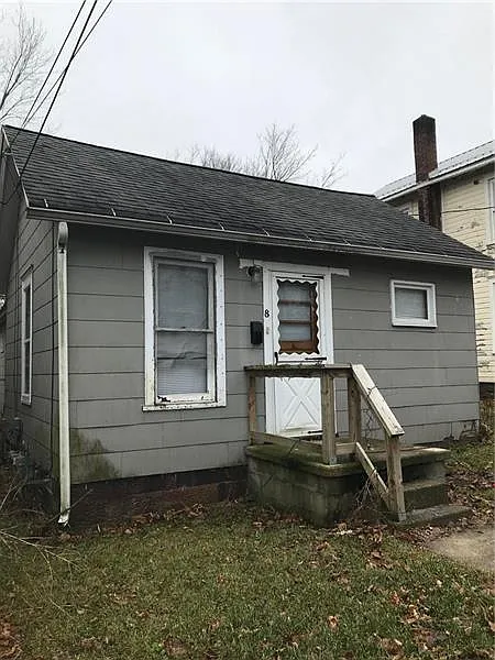 8 Elizabeth St photo 1