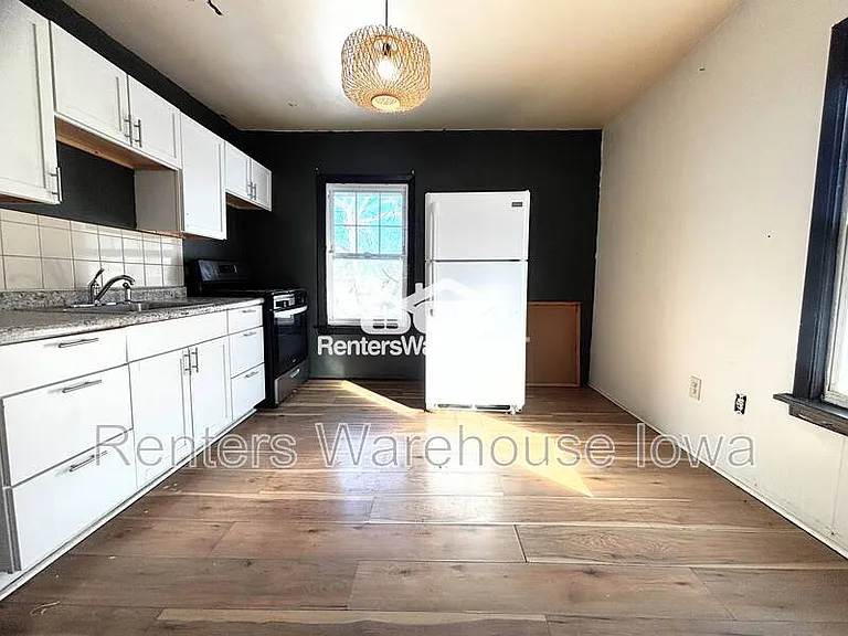 1171 21st St #2 — Photo 6