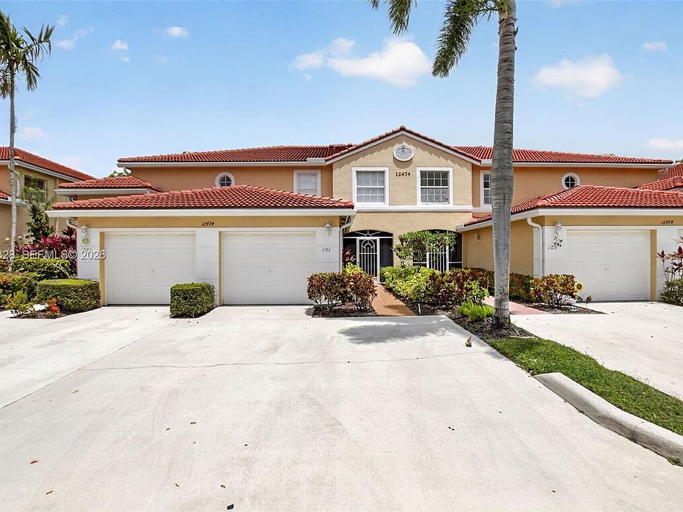 1st image of 12474 Crystal Pointe Dr Unit 101