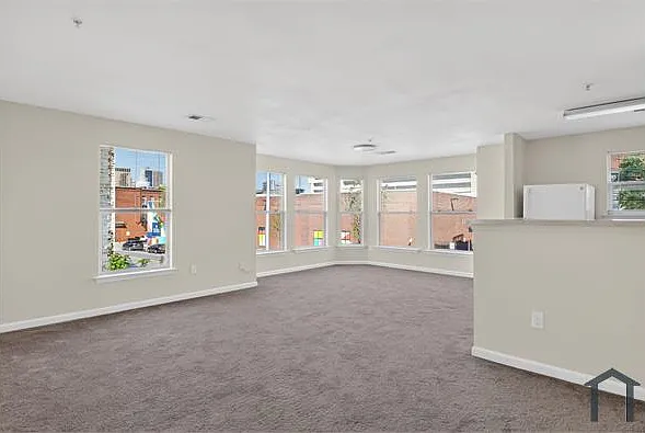 929 E Baltimore St #202 — Photo 11