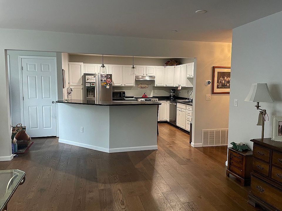 Fully renovated Kitchen.