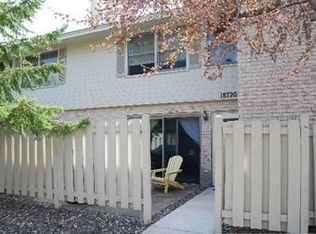 18720 Clear View Ct, Minnetonka, MN 55345