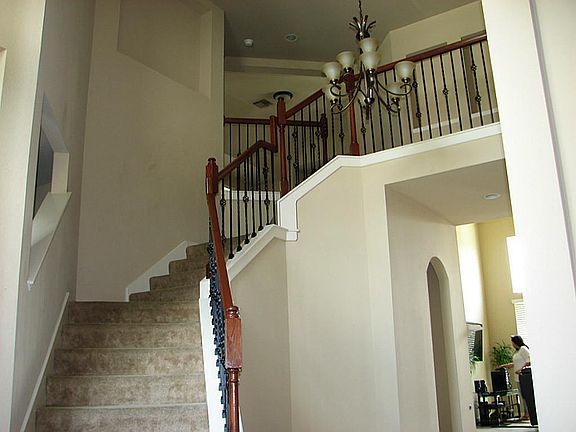 3rd image of 17323 Meadow Light Dr