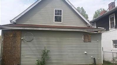 2nd image of 1337 W 26th St