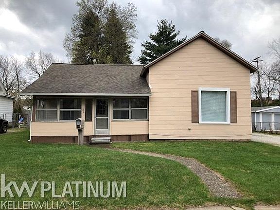 3rd image of 920 Minnie St