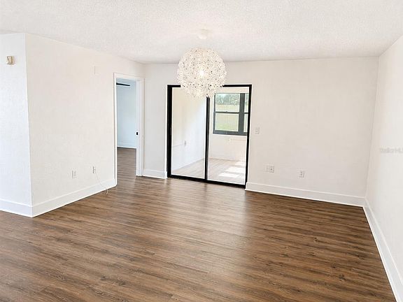 3rd image of 7313 THOMAS JEFFERSON CIRCLE E