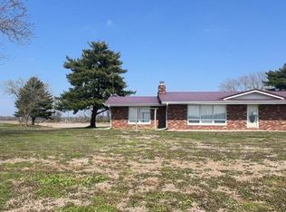 17208 Route 148, Herrin, IL 62948