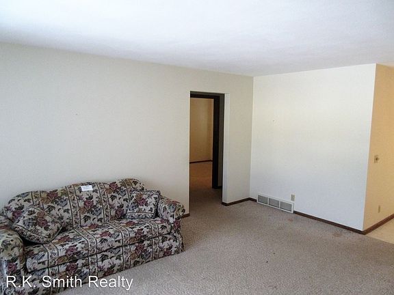 2nd image of 3518 La Mancha Dr