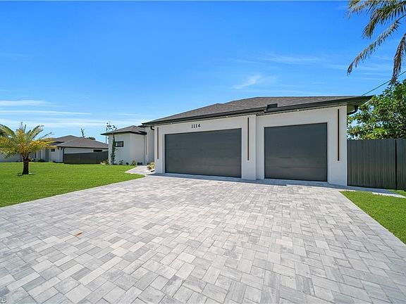 4th image of 1114 SW 8th PL