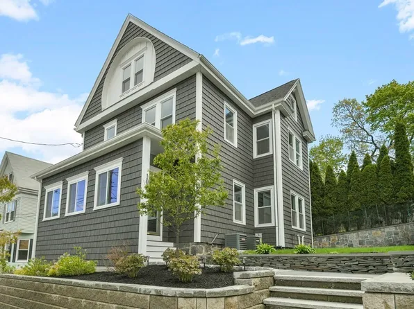 101 Sycamore St, Roslindale, MA 02131