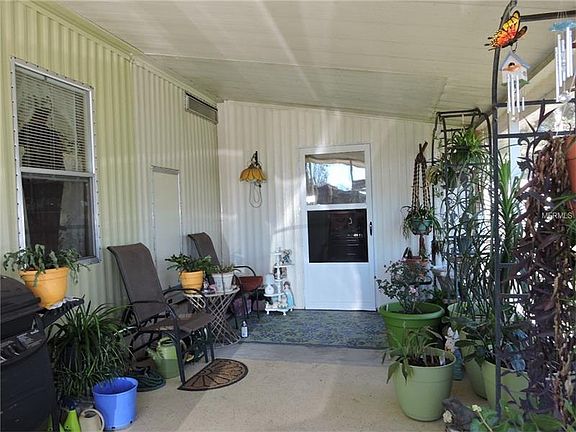 5th image of 36415 Bonney Dr