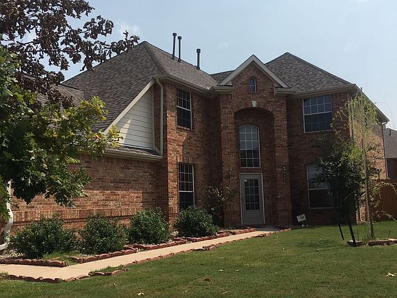 4th image of 306 Park Meadows Dr