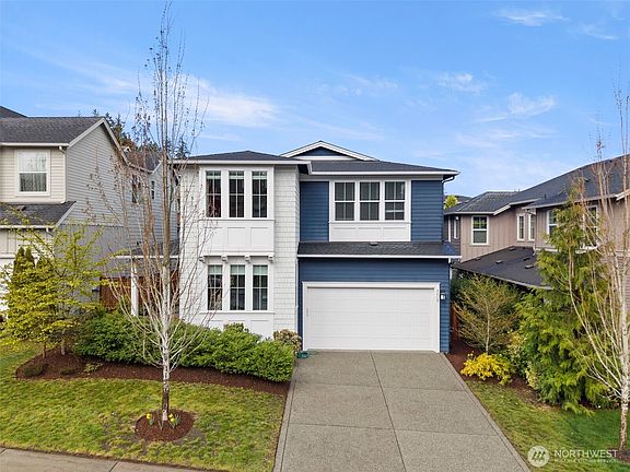 2nd image of 2418 NE Sunnymede Street