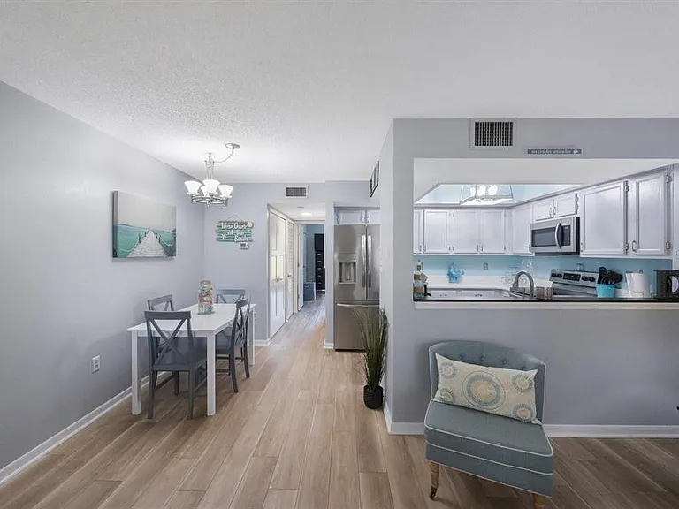 404 Hammock Pine Blvd #404 — Photo 9