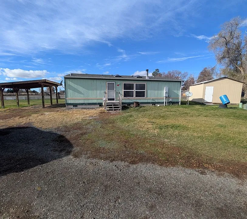 5720 Harlan Dr