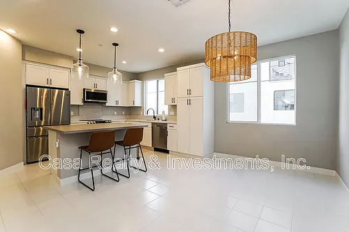 2117 Copper Walk Photo 1