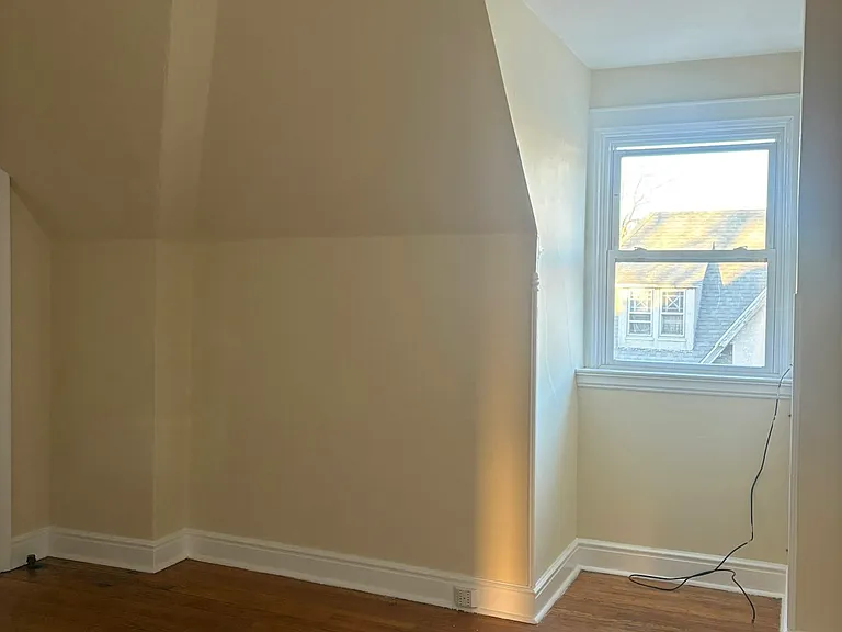 509 Monroe Ave #3 — Photo 7