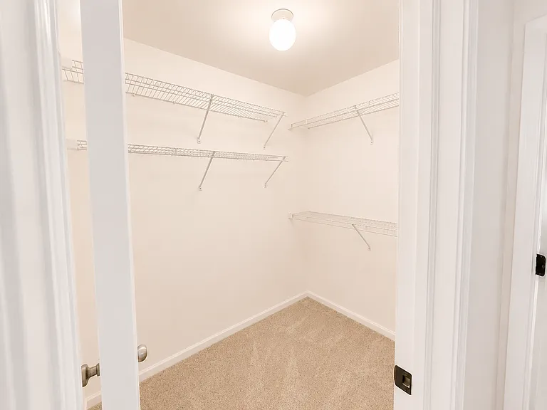 2400 Mallow Ct #Z1 — Photo 17