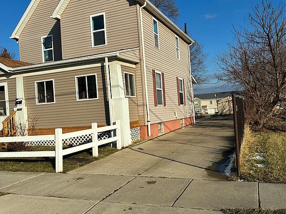 2nd image of 1214 Root St