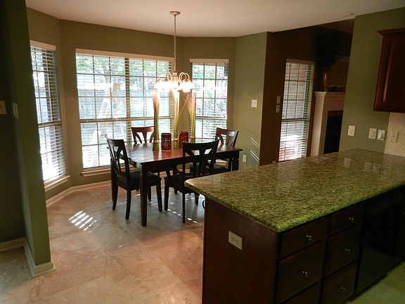 3rd image of 1199 Westfield Dr