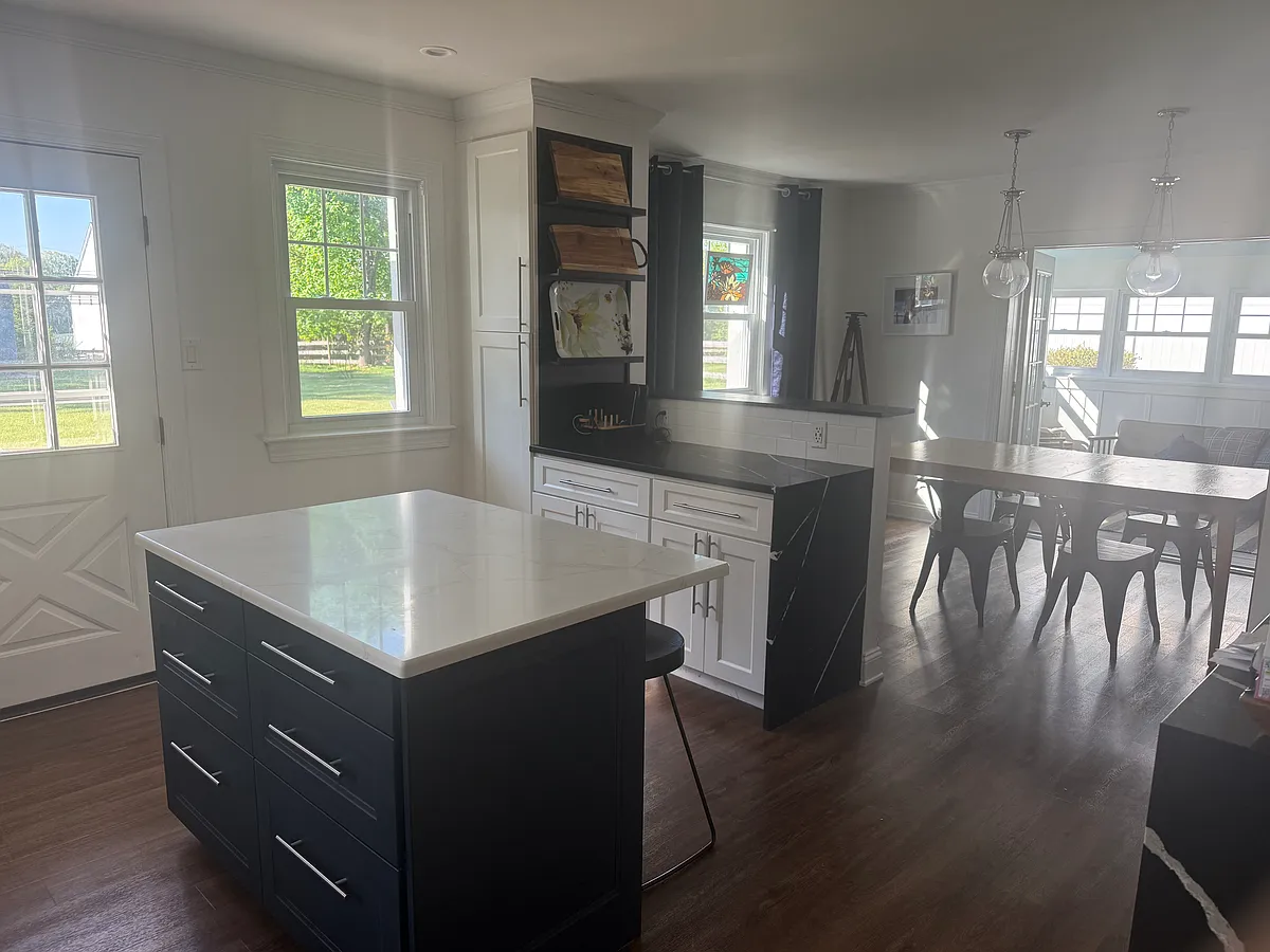Building Photo - 522 Highland Ave #524