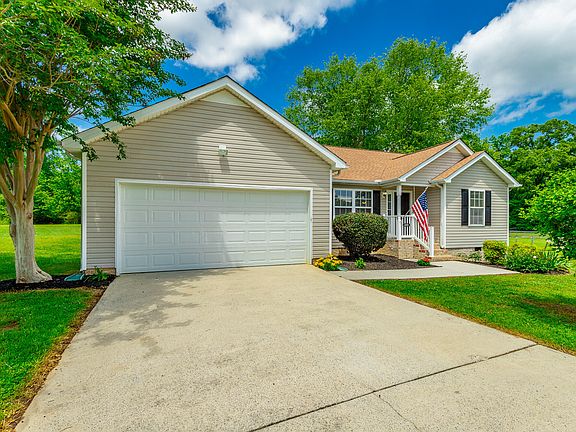 5th image of 326 Glen Eden Way