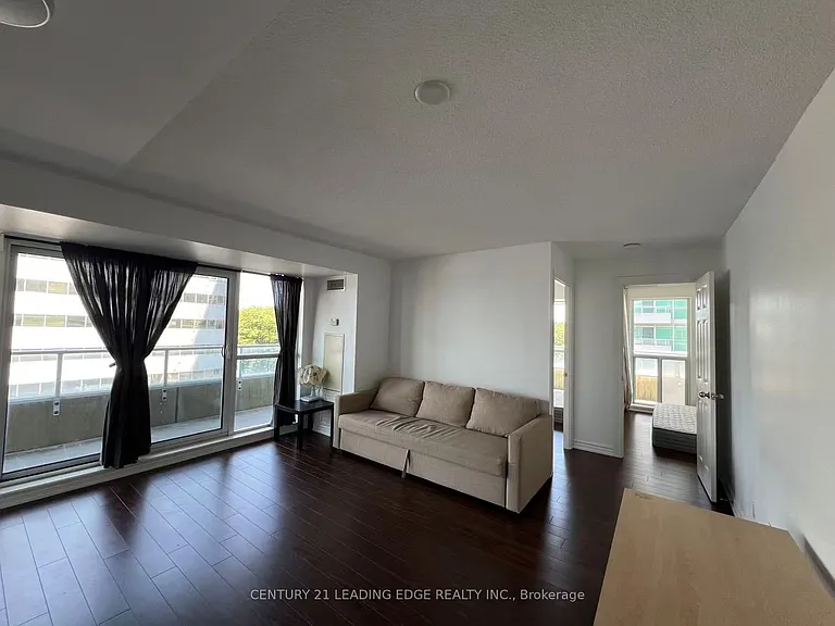 70 Town Centre Ct #704 — Photo 8
