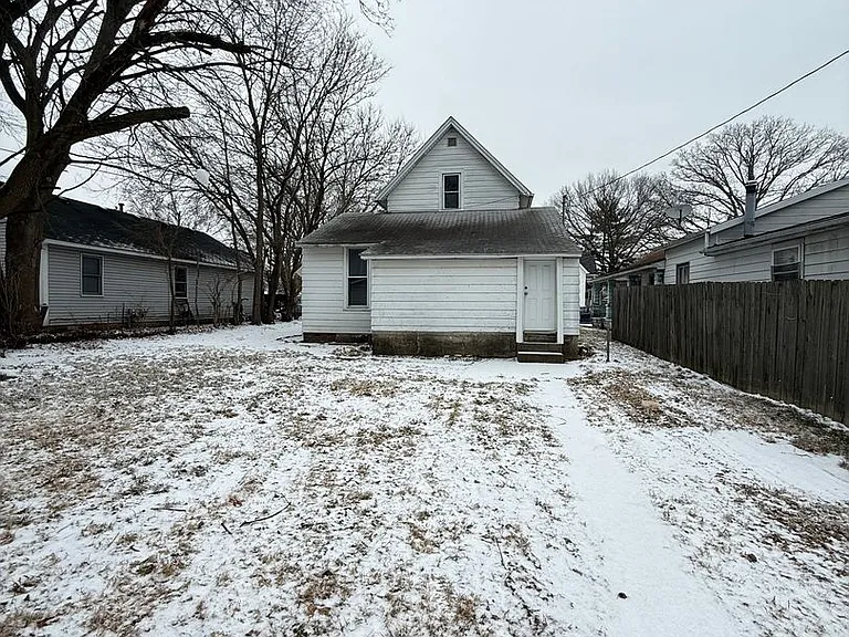 1707 Meharry St — Photo 15