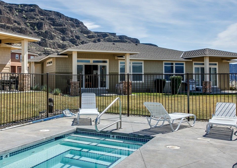 1st image of 9108 Raven Ln NW #C62
