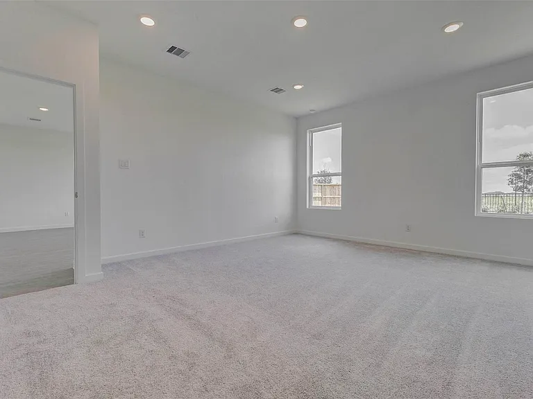 31715 Wild Meadow Dr — Photo 12